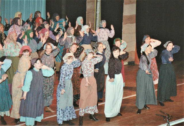 Fiddler on the Roof   (1990)